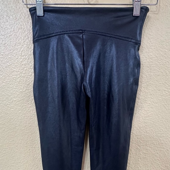 SPANX "Faux Leather Leggings"
Black Size XS New Without Tags! - Picture 8 of 9